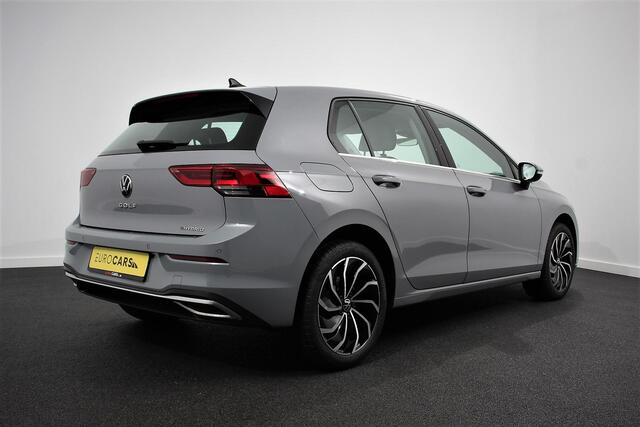 Volkswagen GOLF 1.4 eHybrid DSG Style 204 Pk | Navigatie | Adaptive Cruise Control | Lane Assist | Privacy Glass | Stoel/Stuurverwarming |