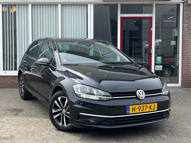 Volkswagen GOLF 1.0 TSI Highline I Carplay I Adapt. Cruise I Navi I Stoelverw.