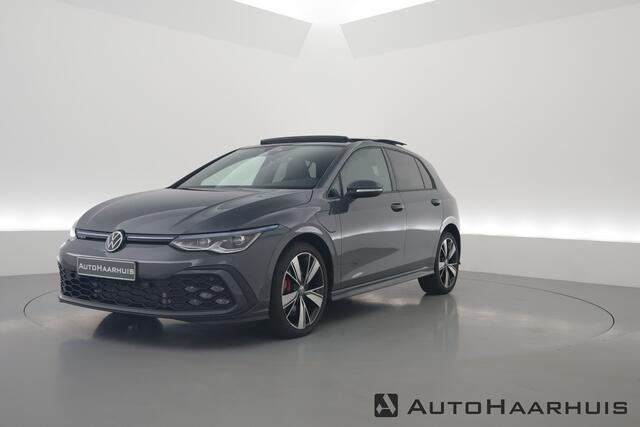 Volkswagen GOLF 1.4 eHybrid GTE | Pano | IQ. Light | Elek. Trekhaak | Stoel- Stuurverw. | Mistlampen