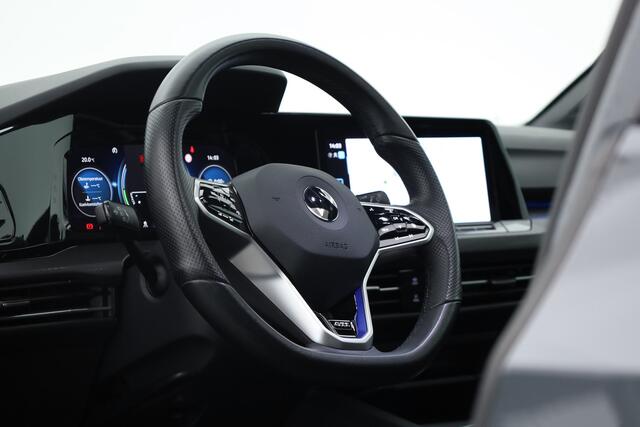 Volkswagen GOLF 1.4 eHybrid GTE | Pano | IQ. Light | Elek. Trekhaak | Stoel- Stuurverw. | Mistlampen
