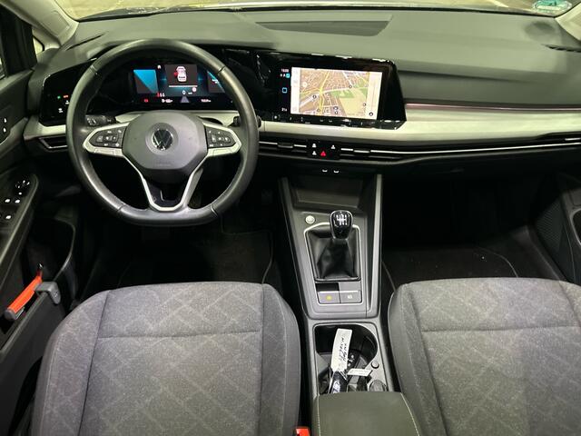 Volkswagen GOLF 1.0 TSI, Ned Auto! Carplay! Trekhaak! VERWACHT!!