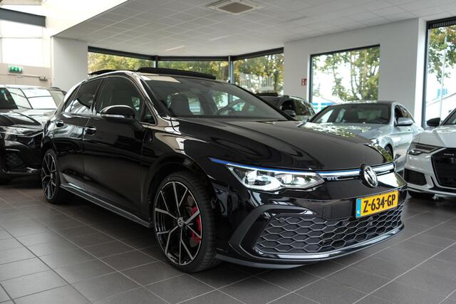 Volkswagen GOLF 1.4 eHybrid GTE | PANO | IQ | CAMERA