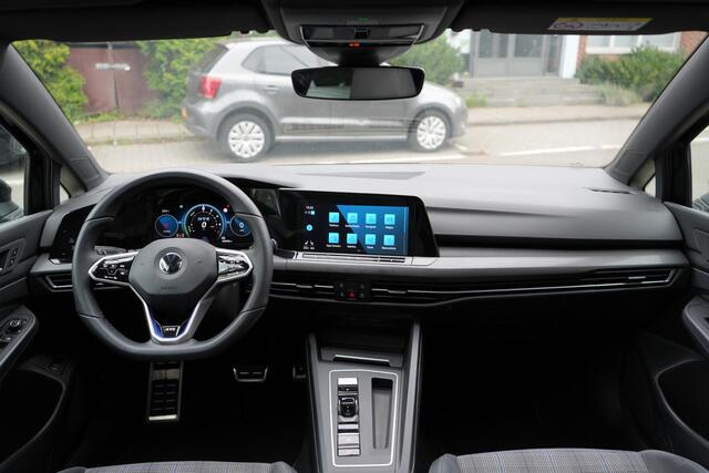 Volkswagen GOLF 1.4 eHybrid GTE | PANO | IQ | CAMERA