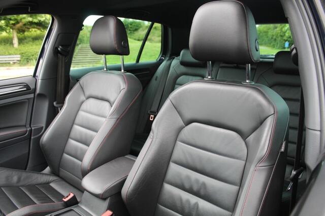 Volkswagen GOLF 2.0 TSI GTI PERF DSG. 230 PK / VOLLEDIG DEALERONDERHOUDEN / 5DRS