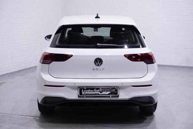 Volkswagen GOLF 1.0 TSI Life Apple Carplay Memory sportstoelen Led koplampen NAP Rijklaar!