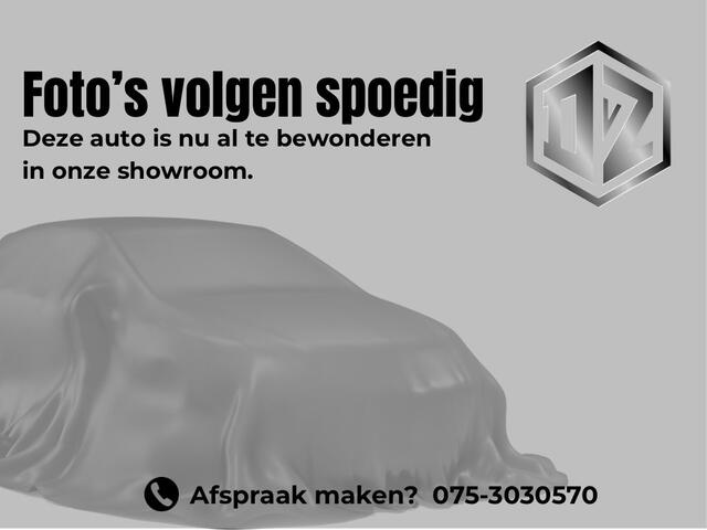 Volkswagen GOLF 1.0 eTSI DSG Active | Drive Assist | Ambient | Carplay