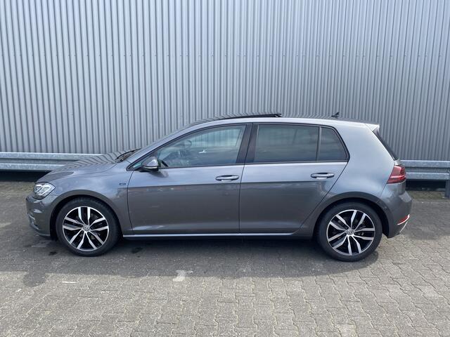 Volkswagen GOLF 1.5 TSI Highline 86Dkm, Clima, Stoelvw, Navi, CarPlay, Pano, CC, PDC v/a, LM, nw. APK - Inruil Mogelijk -