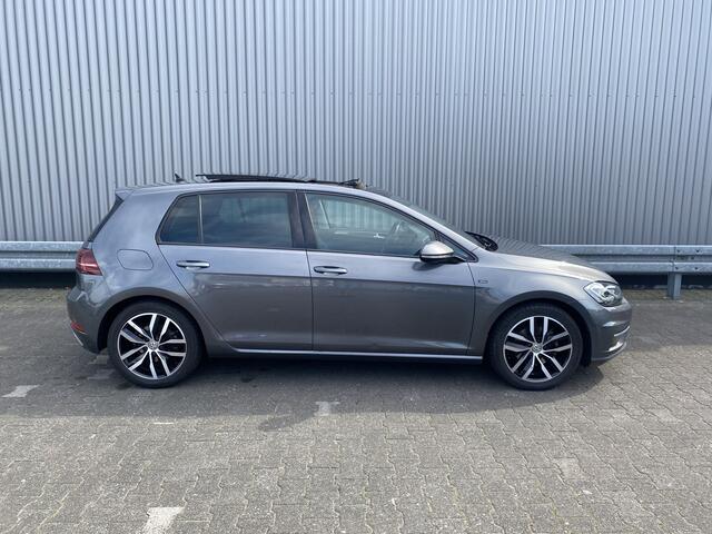 Volkswagen GOLF 1.5 TSI Highline 86Dkm, Clima, Stoelvw, Navi, CarPlay, Pano, CC, PDC v/a, LM, nw. APK - Inruil Mogelijk -