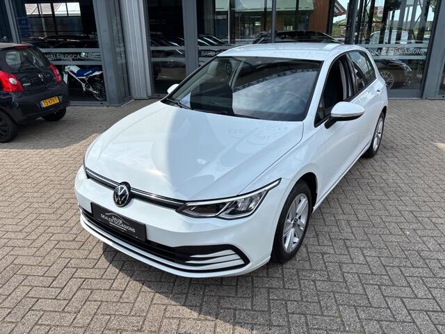 Volkswagen GOLF 1.5 TSI STYLE PLUS AIRCO NAVI LMV PDC WINTERPACK