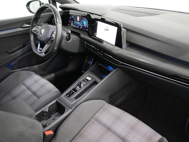 Volkswagen GOLF 1.4 eHybrid GTE | Winterpakket | Camera | ACC | Mistlampen | 18"LM