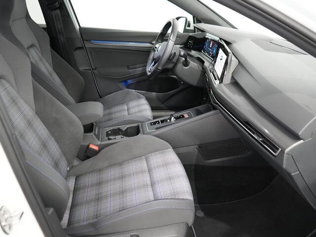 Volkswagen GOLF 1.4 eHybrid GTE | Winterpakket | Camera | ACC | Mistlampen | 18"LM