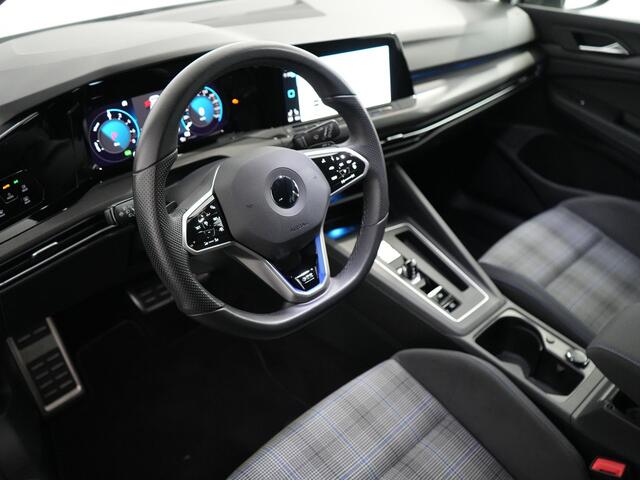 Volkswagen GOLF 1.4 eHybrid GTE | Winterpakket | Camera | ACC | Mistlampen | 18"LM