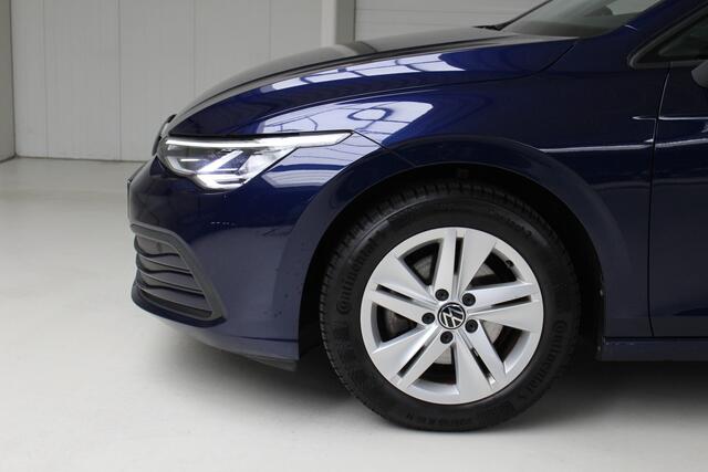 Volkswagen GOLF 1.5 TSI Life Automatische Airco | Apple Carplay | Android Auto | lichtmetalen Velgen