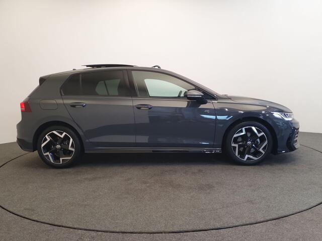 Volkswagen GOLF 8.5 1.5 eTSI 150pk DSG/AUT R-Line Panoramadak, Camera, ACC