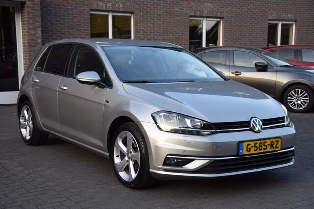 Volkswagen GOLF 1.0 TSI HIGHLINE CARPLAY/ADAP.CRUISE/CLIMA/NAVI