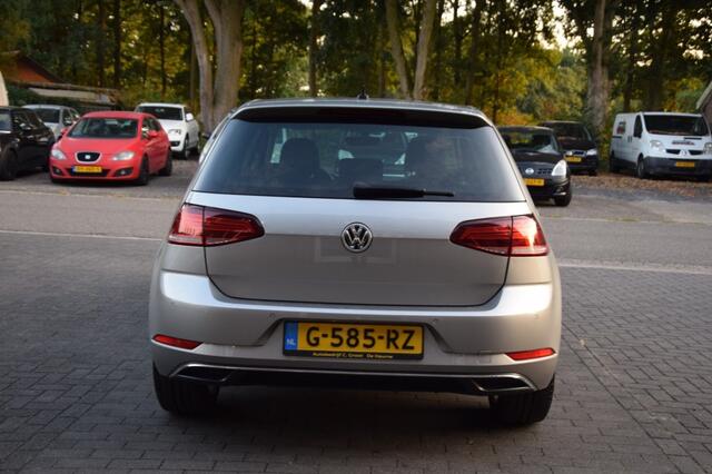 Volkswagen GOLF 1.0 TSI HIGHLINE CARPLAY/ADAP.CRUISE/CLIMA/NAVI