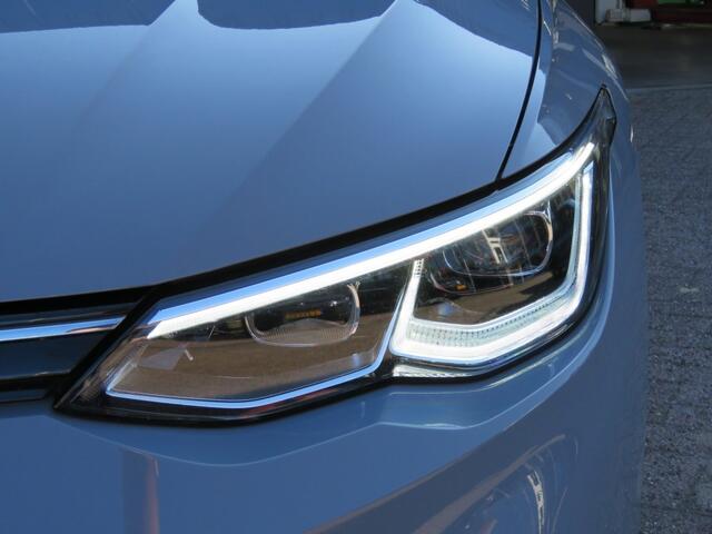 Volkswagen GOLF 1.0 eTSI LIFE DSG-aut. / Pano dak / 18 Inch / Memory / BOVAG garantie