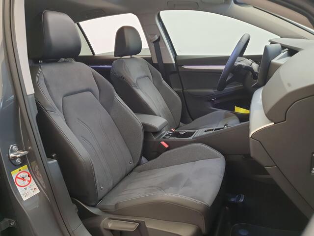 Volkswagen GOLF 1.5 eTSI 115pk DSG/AUT Life Edition Panoramadak, Camera, ergoActive