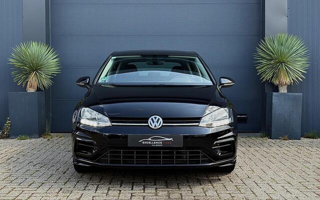 Volkswagen GOLF 1.5 TSI Highline