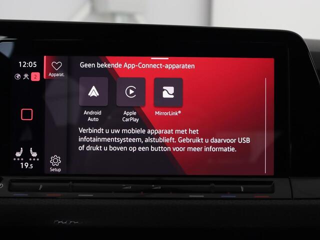 Volkswagen GOLF 2.0 TSI GTI | Stoel & stuurverwarming | Carplay | Sfeerverlichting | LED Plus | Sportstoelen | Parkeerhulp