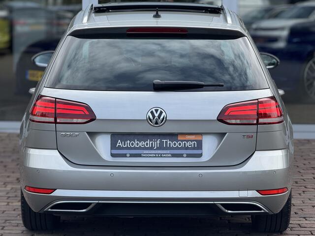 Volkswagen GOLF Variant 1.4 TSI Highline Business R Trekhaak | Camera | ACC | Pano | LED
