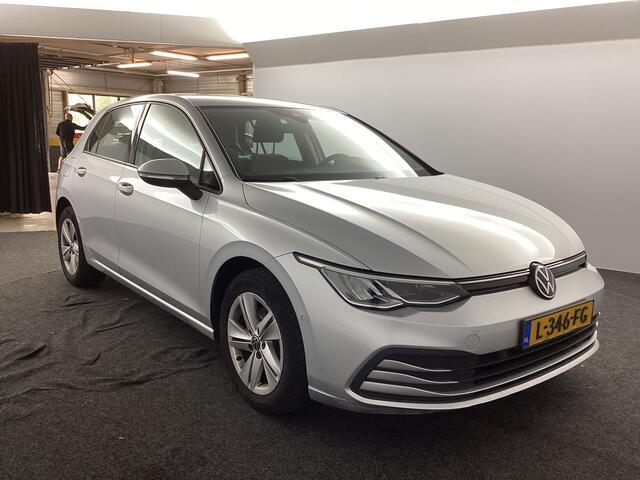 Volkswagen GOLF 1.5 TSI Life | Assistentie pakket | Clima | Discover Pro |*