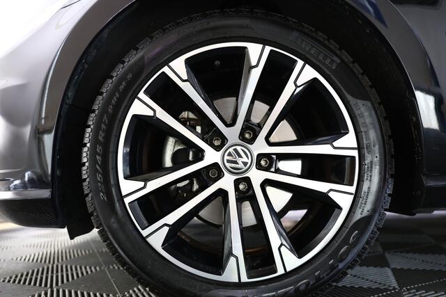 Volkswagen GOLF Variant 1.5 TSI Highline