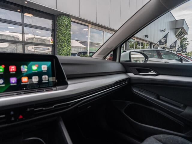 Volkswagen GOLF 8 1.5 TSI 130PK Life | Ambient | Carplay | Lounge |