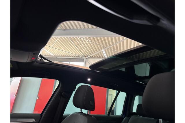 Volkswagen GOLF Variant 1.5 TSI Highline Business R-LINE|DSG|PANO|TREKH|DYN audio|Stoelverw|1ste eig