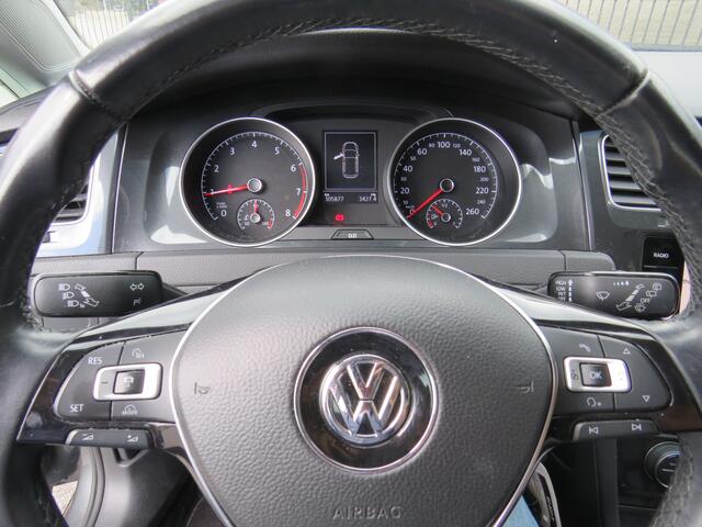 Volkswagen GOLF 1.0 TSI 110Pk Comfortline Business * Rijklaarprijs incl. garantie * Navigatie * Carplay Android * Clima * Lichtmetalen velgen