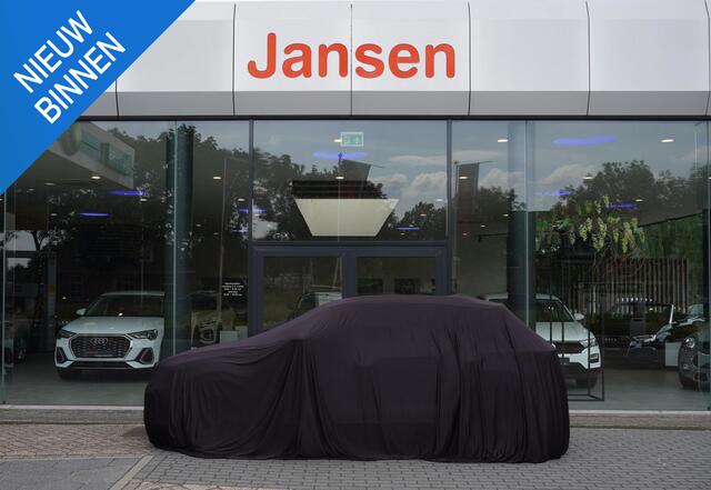 Volkswagen GOLF 1.5 eTSI Style | R-line | Black style | Carplay | Navi | Camera | 18"