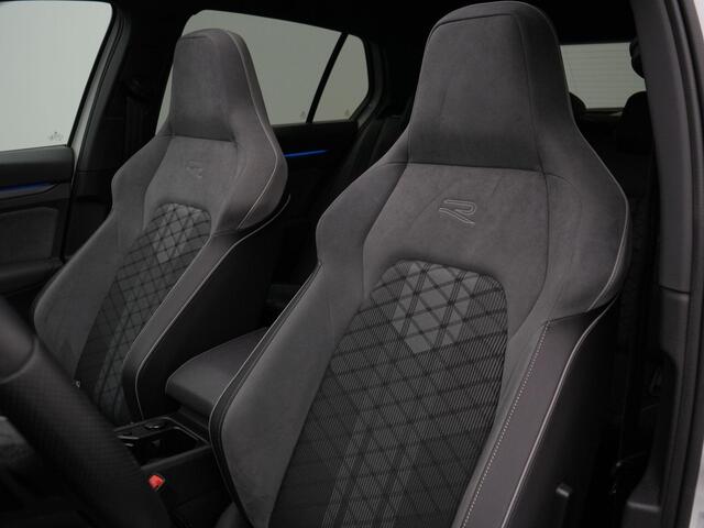 Volkswagen GOLF 1.5 eTSI 150 pk DSG R-Line Business | Panoramadak | Achteruitrijcamera | Parkeersensoren voor/achter | Park Assist | Side Assist | Adaptive Cruise | 17 inch