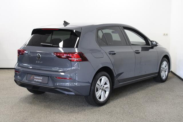 Volkswagen GOLF 1.5 TSI Life Edition