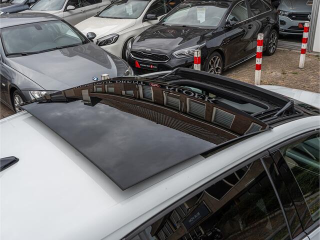 Volkswagen GOLF 2.0 TSI GTI UNIEK HANDBAK!! PANO STANDKACHEL CAMERA DODEHOEK IQ LIGHT