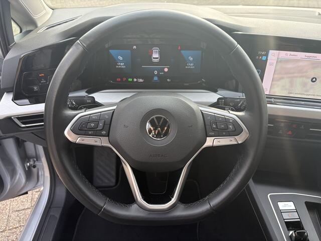 Volkswagen GOLF Variant 1.0 eTSI Life Business