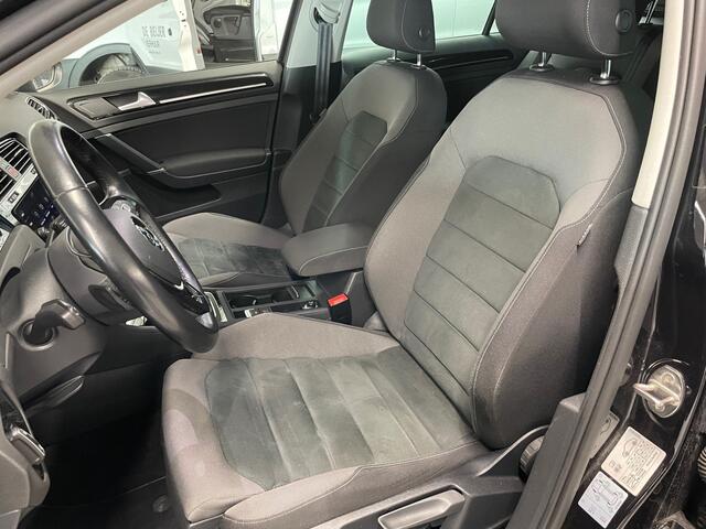 Volkswagen GOLF Variant 1.5 TSI Highline 150pk DSG Navi I Trekhaak I Led