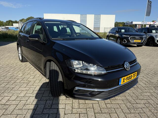 Volkswagen GOLF Variant 1.5 TSI Highline Business Achteruitrijcamera Carplay Stoelverwarming ACC PDC