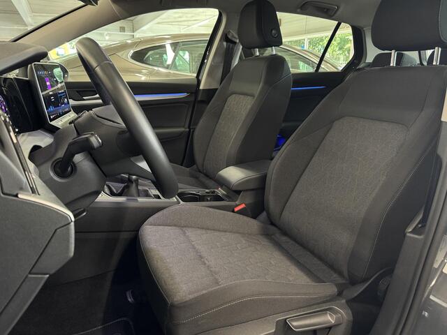 Volkswagen GOLF 1.5 TSI Life | Handgeschakeld | Stuur/Stoelverwarming | Carplay | ACC | Clima | ( Vesteging - Nieuwegein )