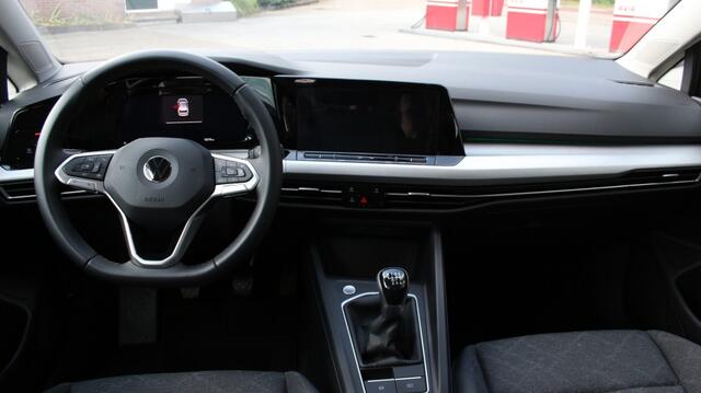 Volkswagen GOLF 1.5 TSI Life Business, Adp cruise, Lichtm, DAB, Stoel en stuur verwarming