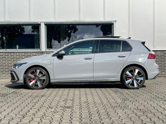 Volkswagen GOLF 1.4 Ehybrid GTE - Open Dak - Stoel+Stuurverwarming - Navi - Carplay