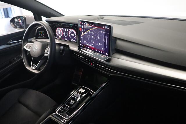 Volkswagen GOLF 1.5 eHybrid 50 Edition HUD Massage Panodak IQ Light