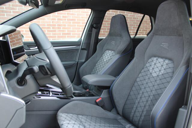 Volkswagen GOLF 1.5 eTSI 150PK R-Line Edition |PANO-DAK|ACC|STUUR-STOELVERWARMING|18-INCH|