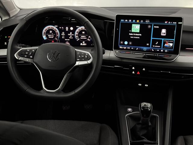 Volkswagen GOLF 1.5 TSI Life Business Clima, Apple carplay, Parkeersensoren, Stoelverwarming, Sfeerverlichting, Led, Keyless start, 2 jaar garantie