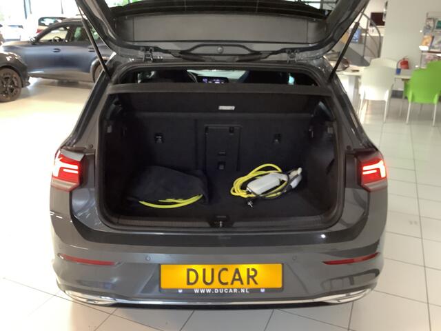 Volkswagen GOLF 1.4 eHybrid GTE camera