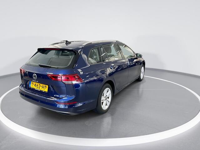 Volkswagen GOLF Variant 1.0 eTSI 110pk DSG Life · Apple/Android Car Play · Elek. Trekhaak · Navigatie · P-Sensoren · Sfeerverlichting · 16'' Inch · Garantie t/m 22-06-2027 of 100.000km