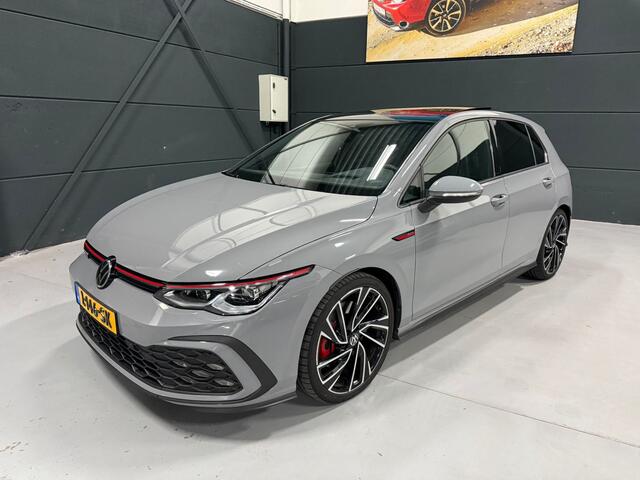 Volkswagen GOLF 2.0 TSI GTI 245pk Panoramadak Head-Up Camera Navigatie Nardo iq Light