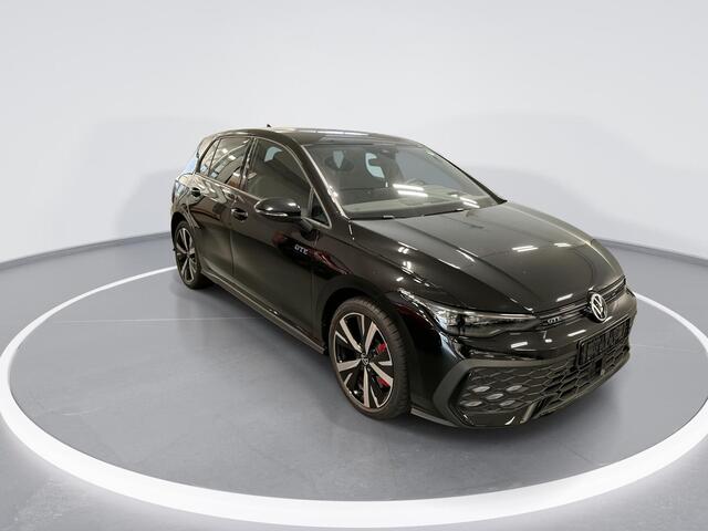 Volkswagen GOLF 1.5 272pk DSG eHybrid GTE · Apple/Android Car Play · Camera · Navigatie · Stoelverwarming · Dodehoek Detectie · Trekhaak · 18'' Inch · Garantie t/m 06-02-2030 of 100.000km