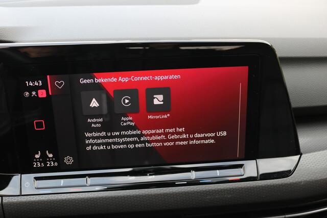 Volkswagen GOLF 2.0 TSI GTI DSG (Panoramadak Carplay ACC Camera Keyless IQ-Light 19InchLMV Pdc V+A PrivacyGlass)