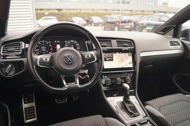 Volkswagen GOLF 1.5 TSI 150pk DSG R-Line Highline Business -DYNAUDIO-