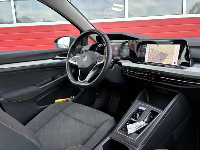 Volkswagen GOLF Variant 1.0 eTSI Life AUTOMAAT / TREKHAAK / FULL LED / CARPLAY / SFEER VERLICHTING / NAVI / CLIMA / PDC / NL-AUTO